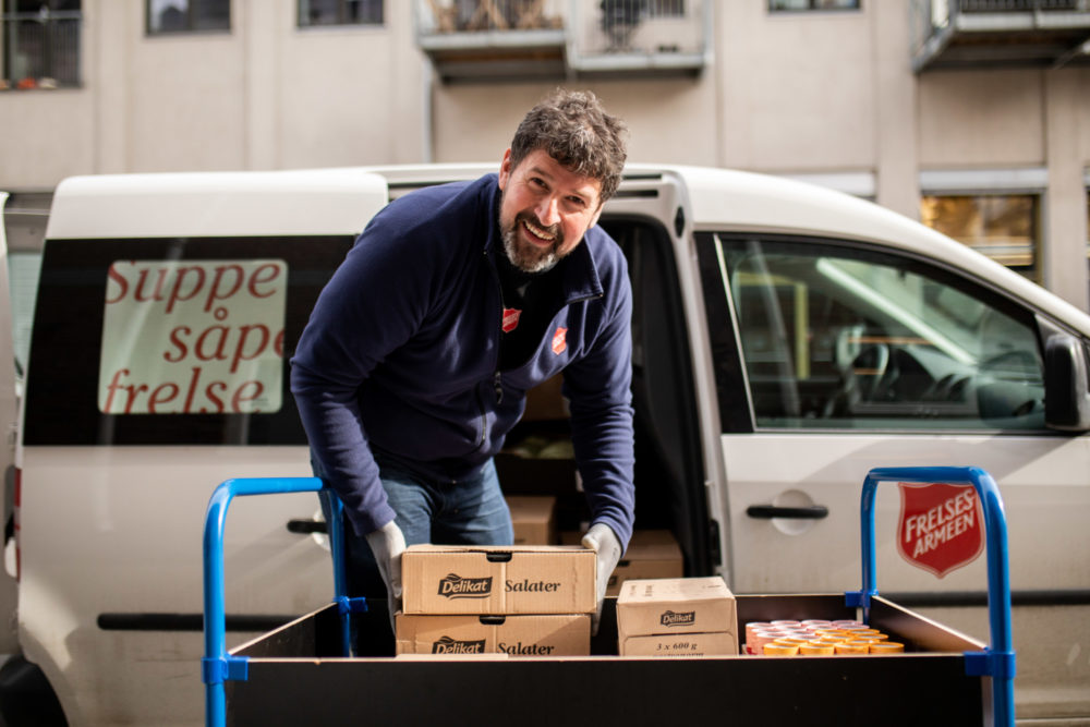 Matutdeling slumstasjonen 3